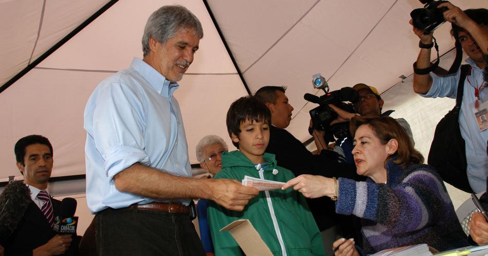 ENRIQUE PEÑALOSA: BUEN ADMINISTRADOR, PÉSIMO CANDIDATO