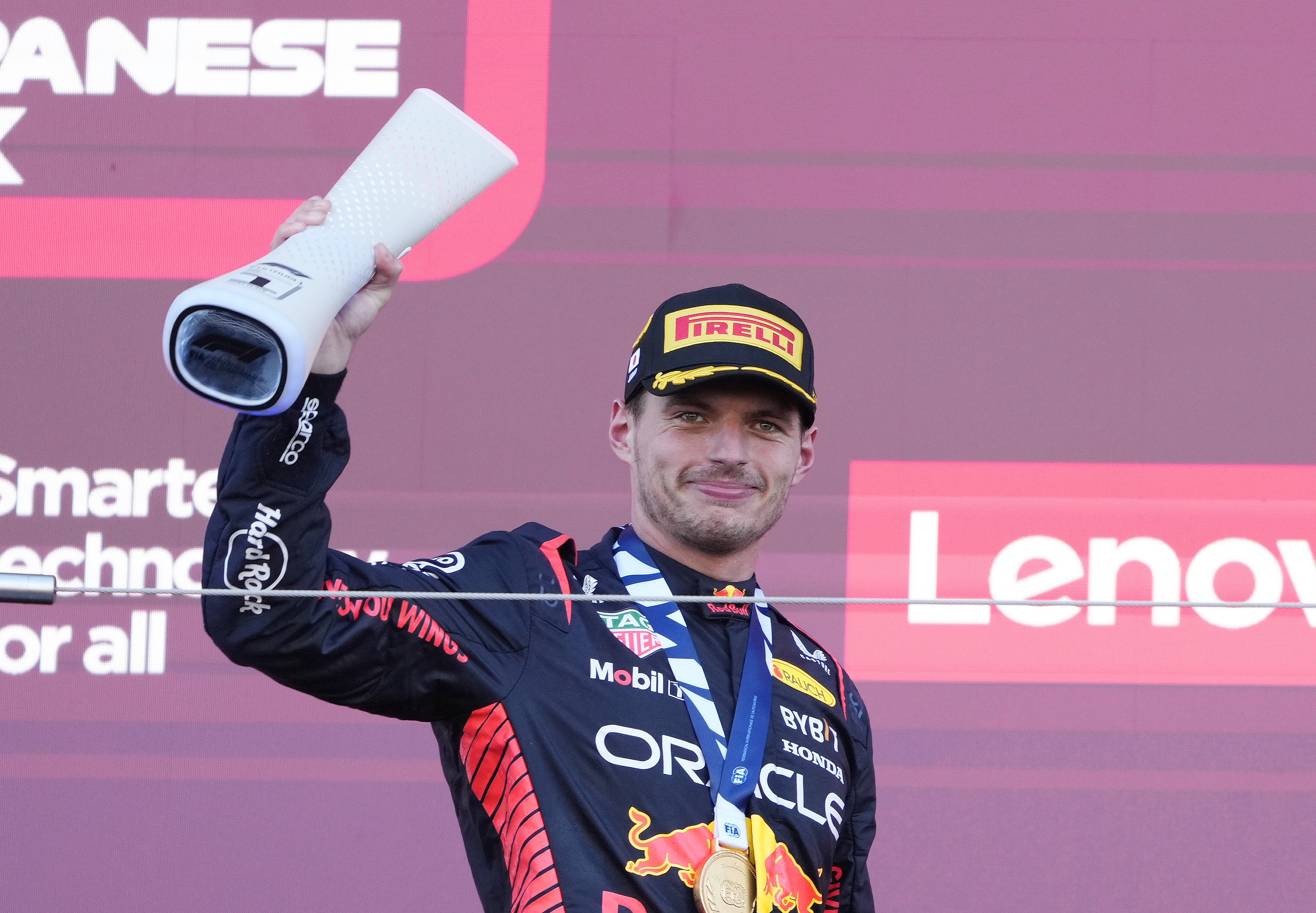 Verstappen vuelve a arrasar en el GP de Japón y acaricia su tercer título mundial