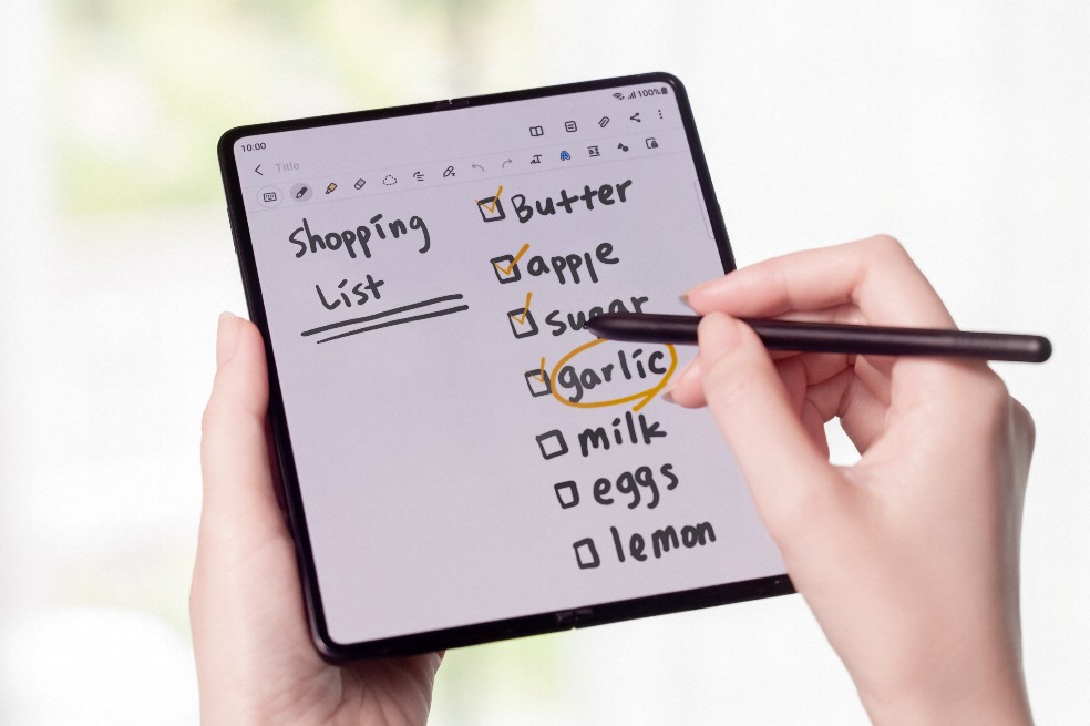 El Z Fold 3 será compatible con dos versiones del S Pen.