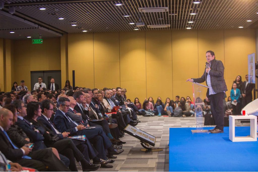 El poder de las TIC para todos, la propuesta de Vargas Lleras