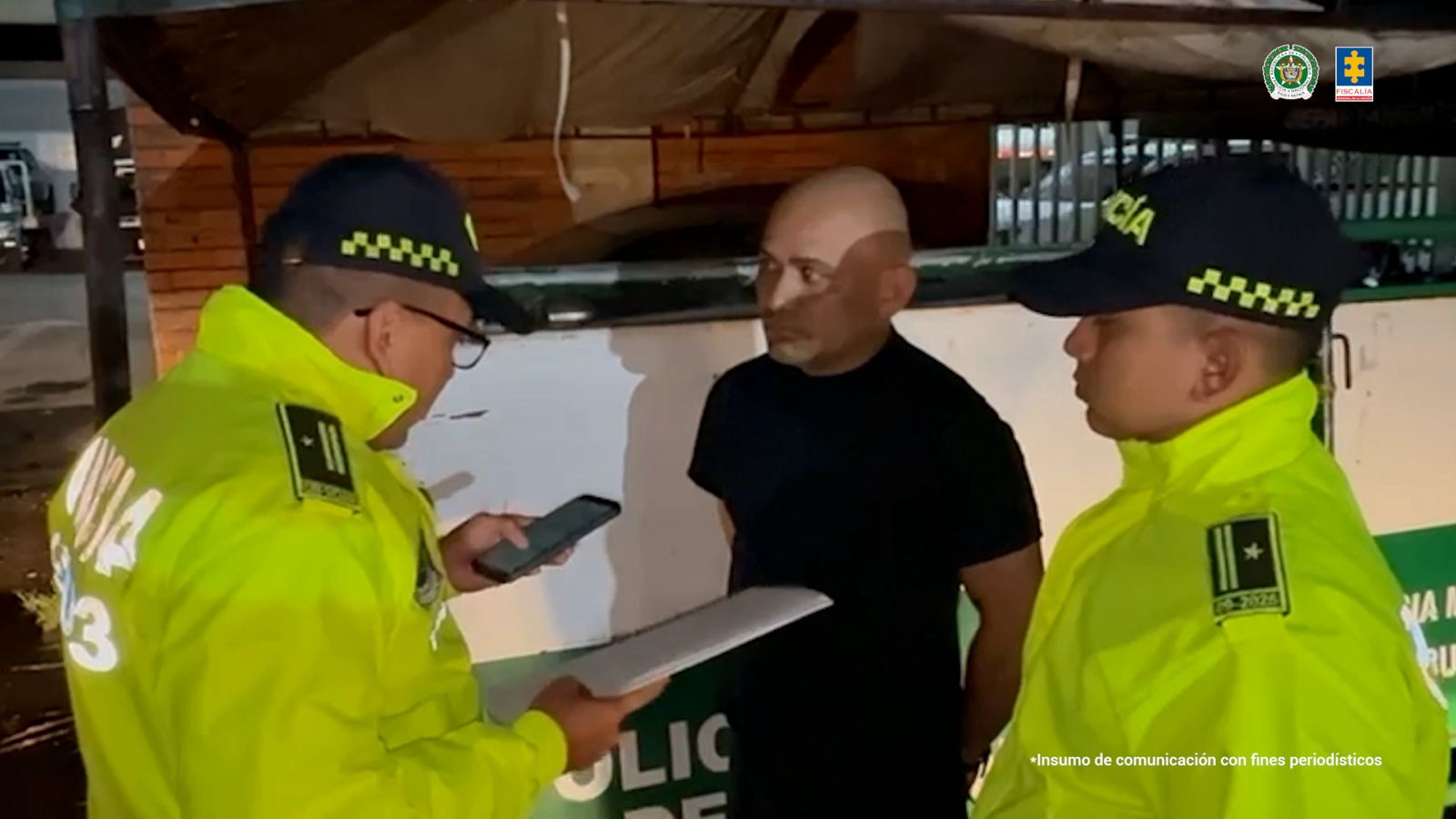A la cárcel policía que habría participado en robo a joyería en el que murió otro uniformado