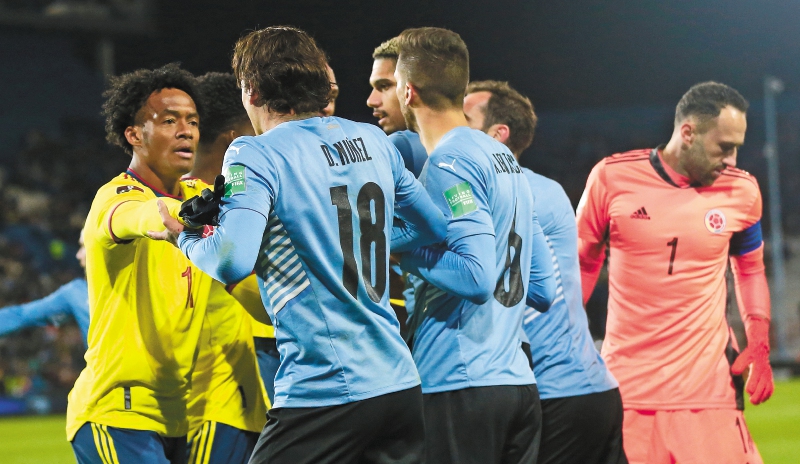 Colombia hizo negocio en Montevideo: le empató a Uruguay