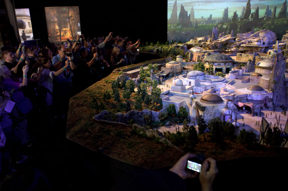 Disney presenta modelo 3D de tierra de “Star Wars” 