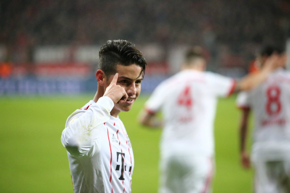 Golazo de James en triunfo del Bayern Múnich