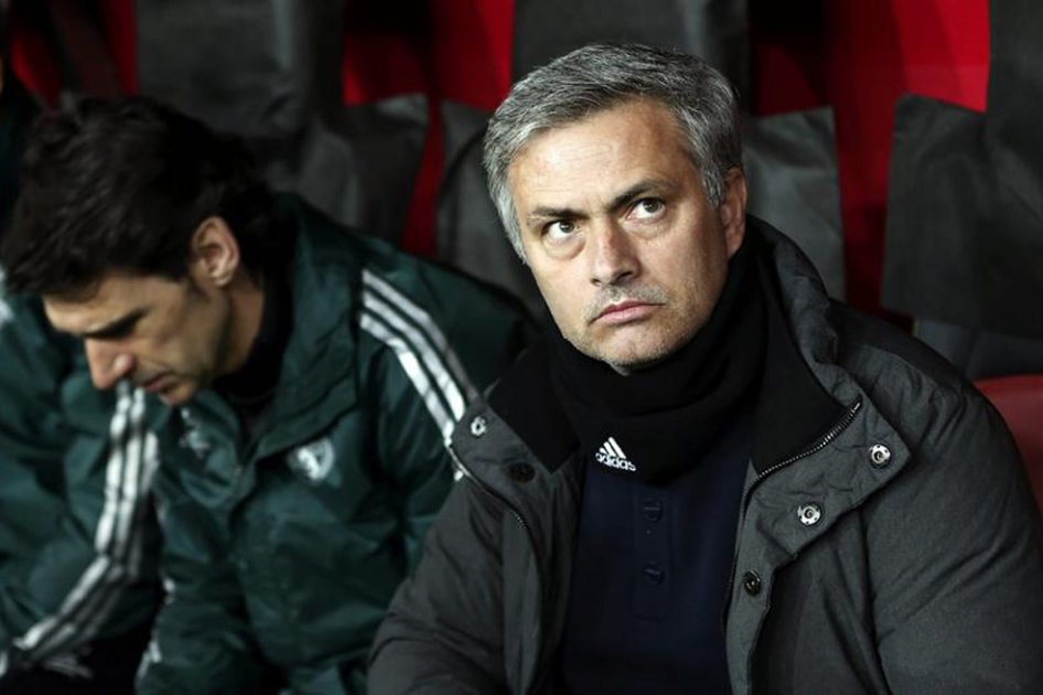 El País de España asegura que Mourinho tiene una oferta para volver al Chelsea