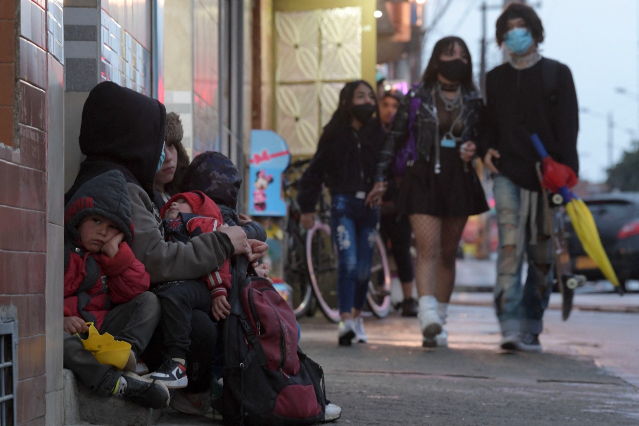 Las difíciles condiciones de una familia que aguanta hambre en Bogotá