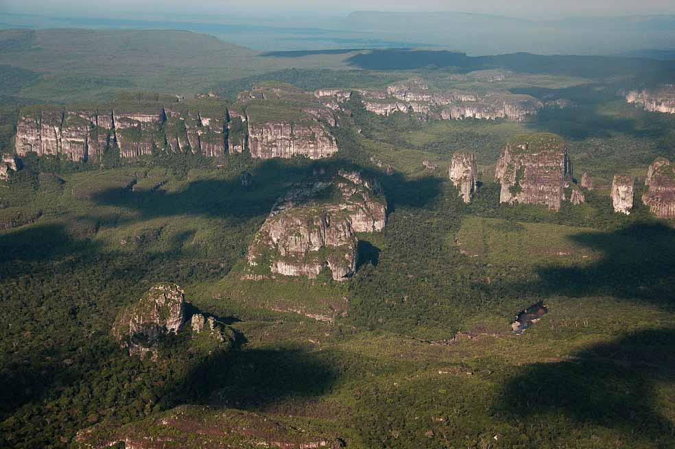 Familias que habitan alrededor de Chiribiquete serán reubicadas con el fin de ampliar el parque