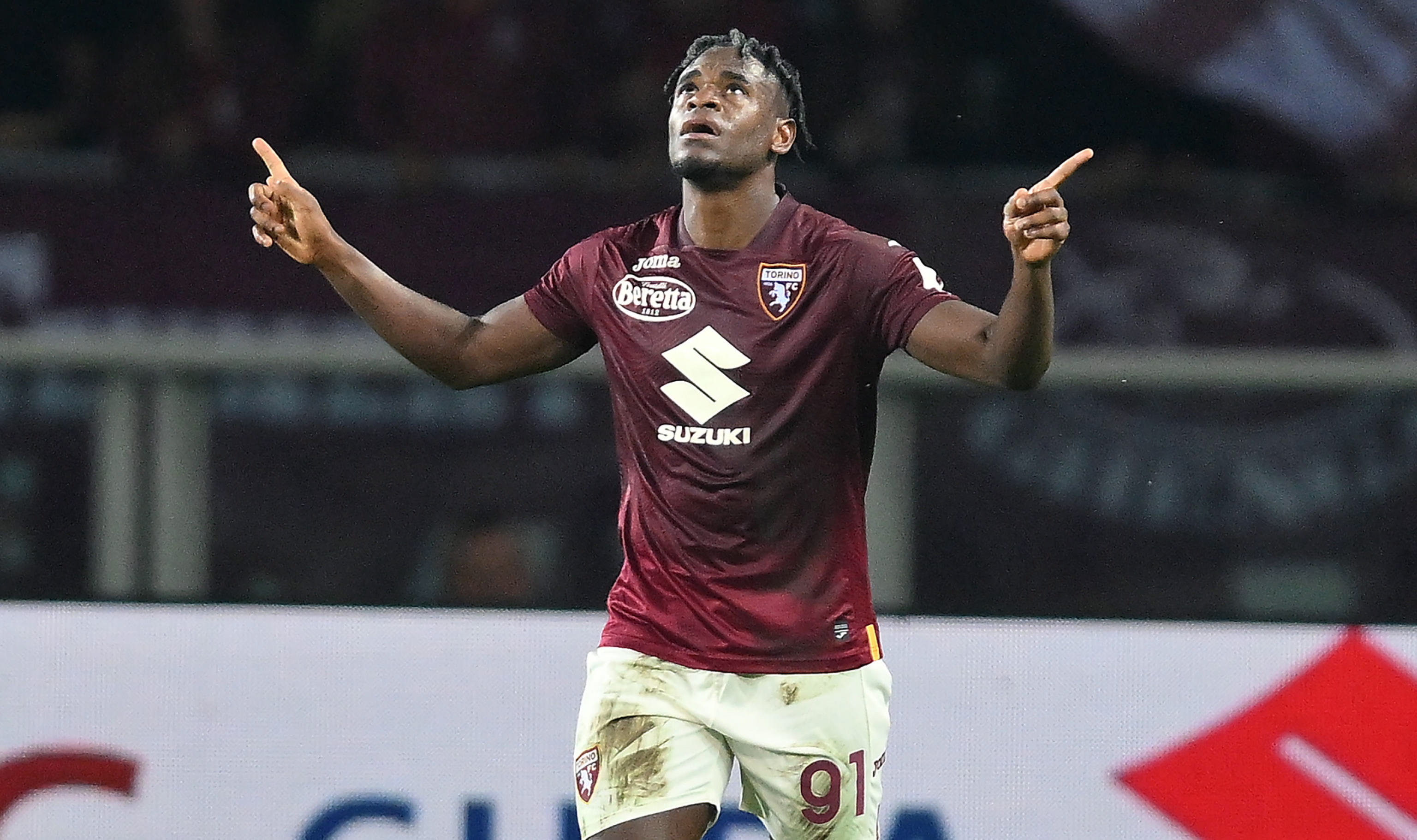 Vea el primer gol del colombiano Duván Zapata con el Torino de Italia