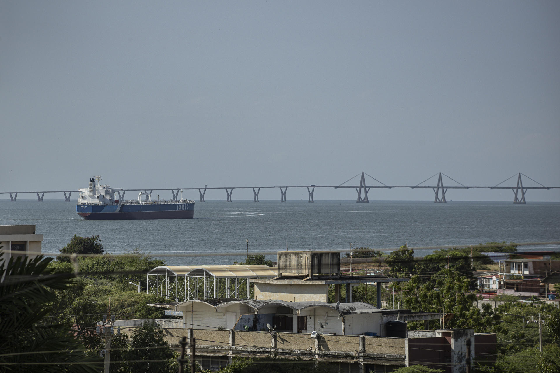 “Abrieron las puertas al nuevo colonialismo”: críticas al acuerdo entre Venezuela y EE. UU. 