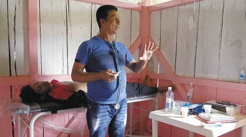 Sin EPS ni salud: Así capacitan civiles en el Bajo Atrato para atender emergencias