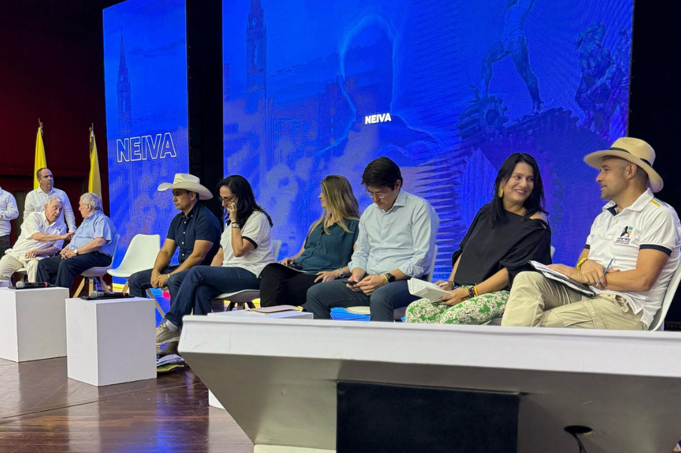 Uribismo cambia modalidad del foro de precandidatos en Neiva y aborda retos del agro