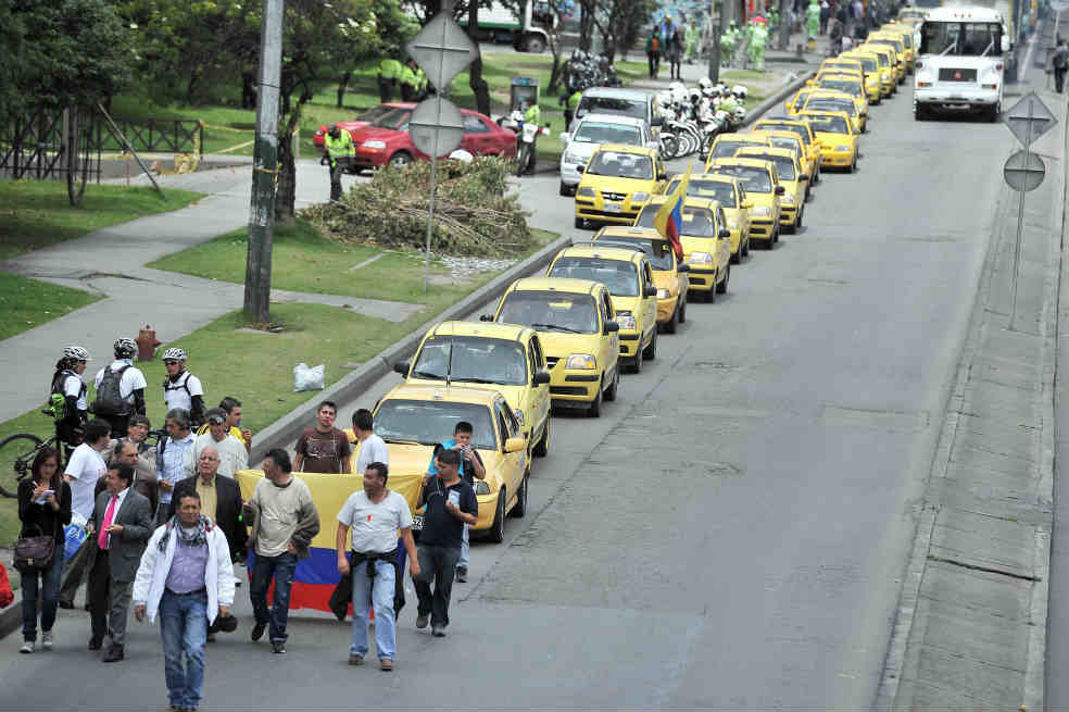 Modernización de taxis en Bogotá, en vilo por orden del Consejo de Estado