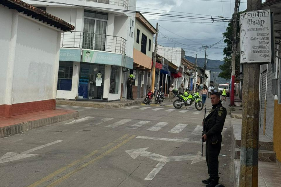 Policía aclara que subgerente de Bancolombia no tenía cinturón bomba en el robo