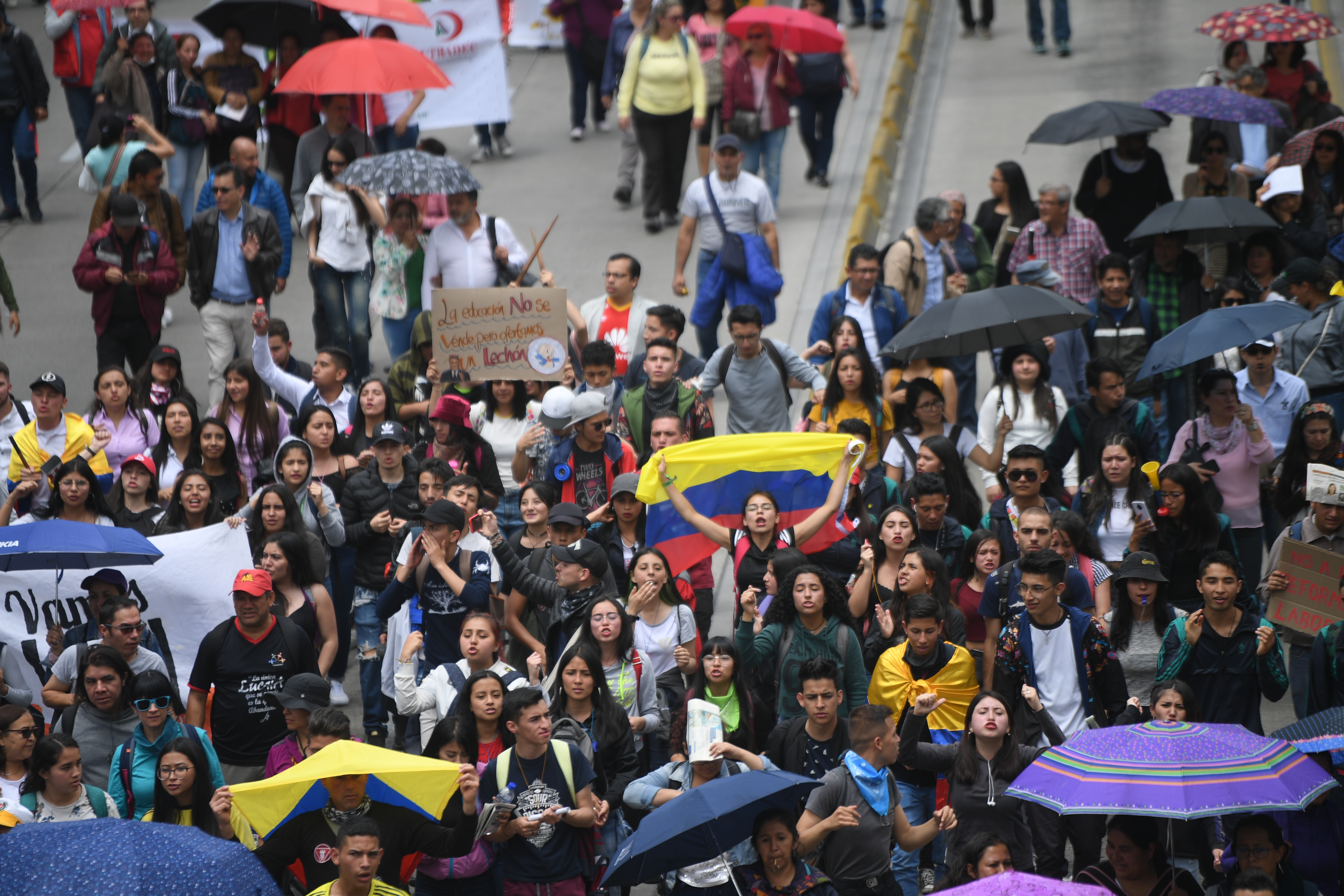 Fecode anuncia cese de actividades para el 28 de abril