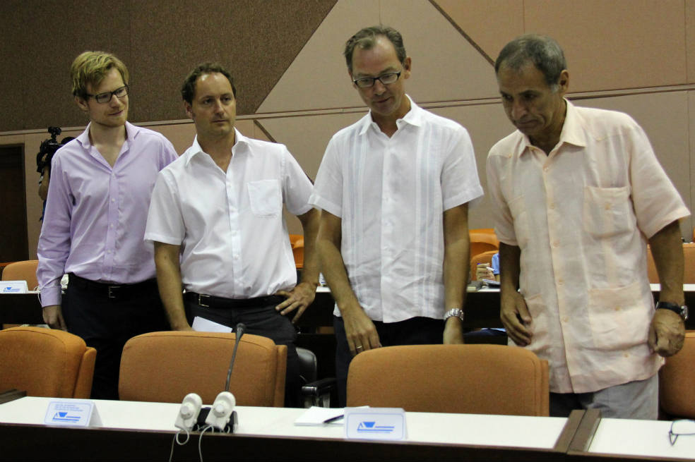 ¿Por qué buscan las Farc que los diálogos empiecen por el cese de hostilidades?