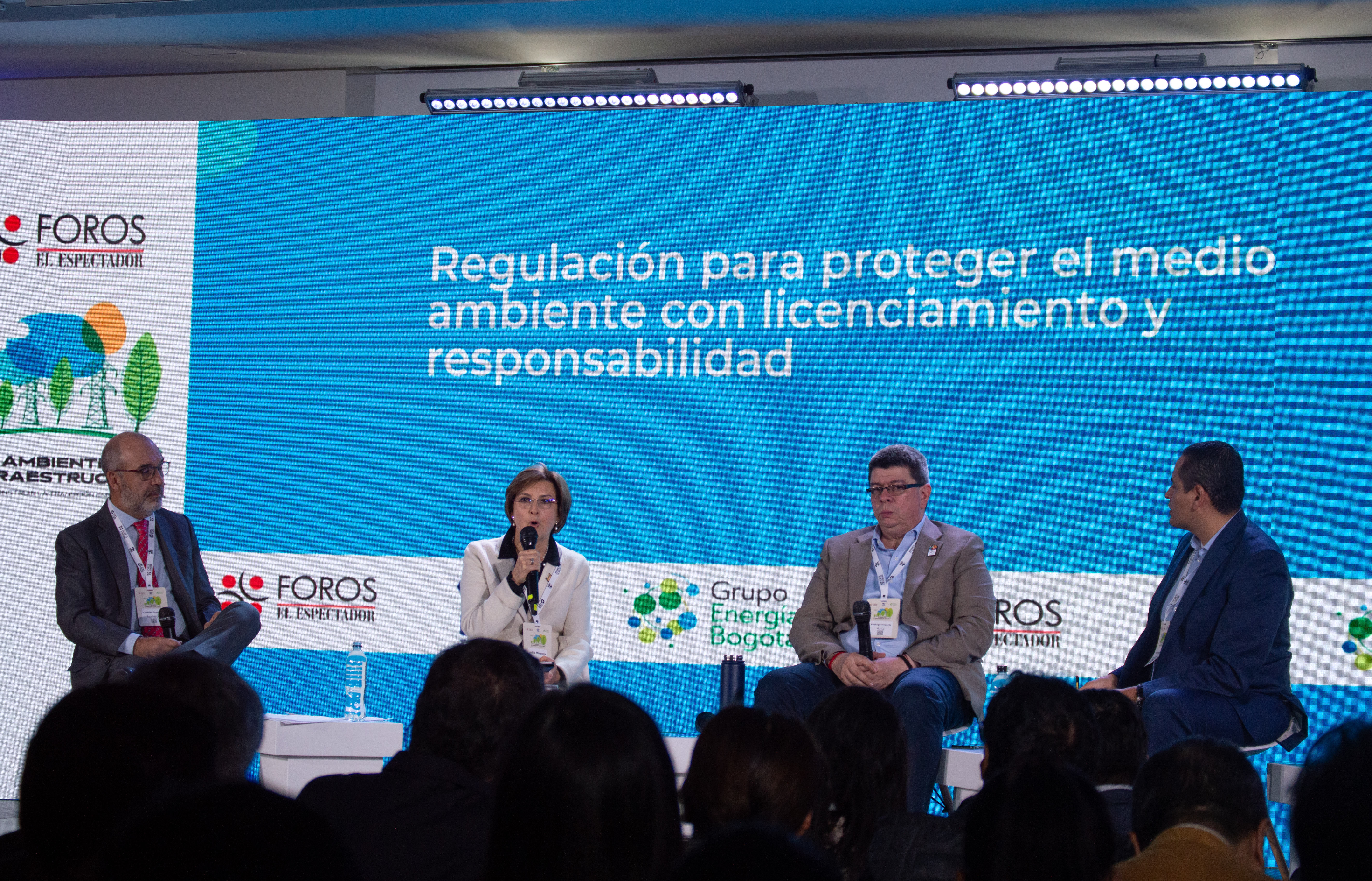 Los caminos para acelerar la transición energética en Colombia