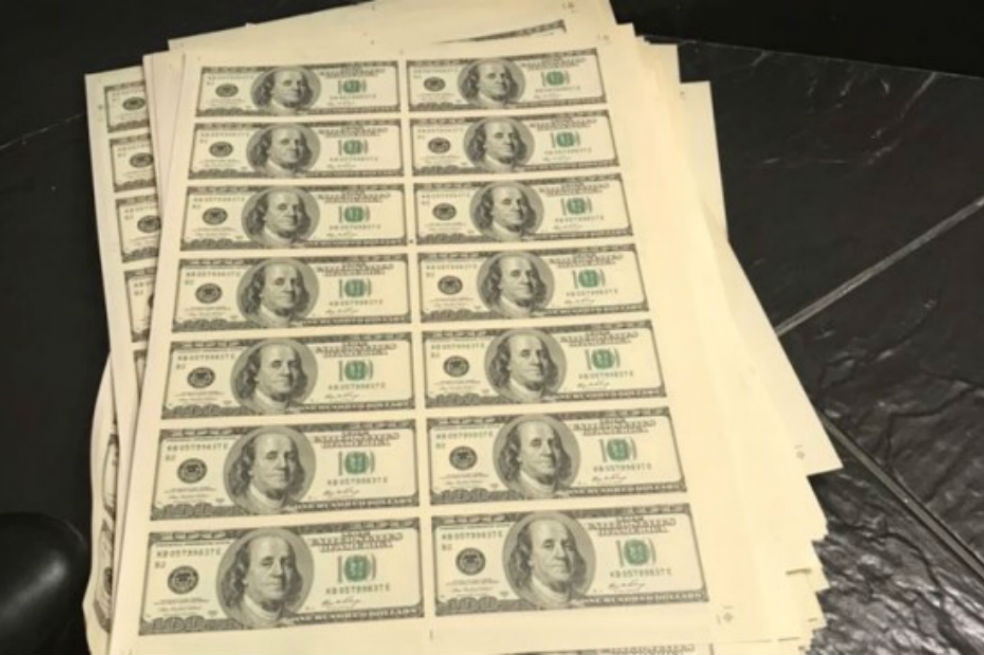 Más de un millón de dólares fueron falsificados en litografía de Medellín