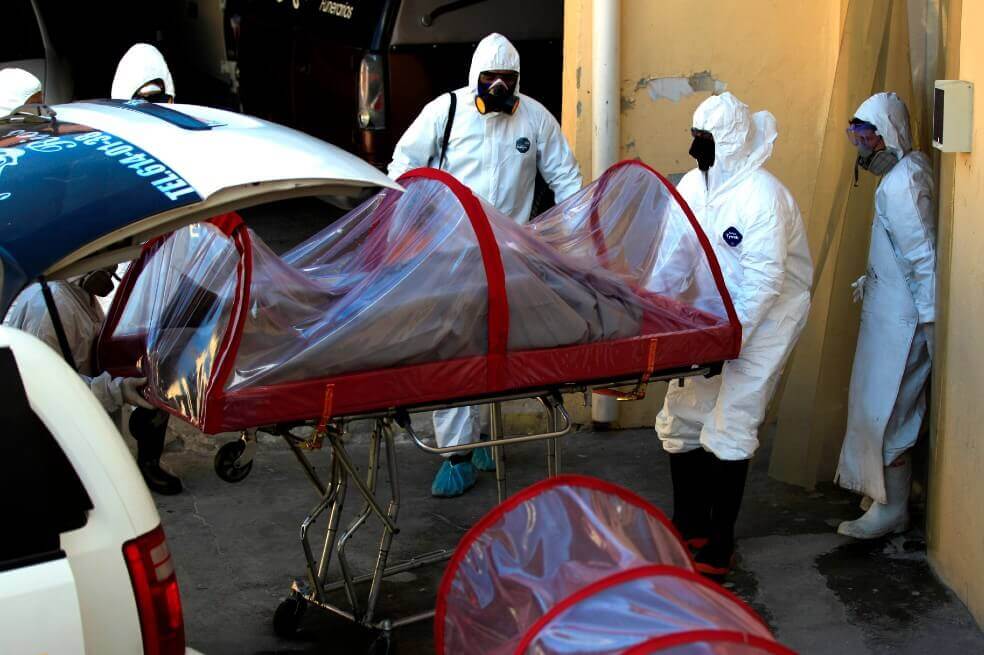 El coronavirus, los muertos y los vivos: Pensamientos desde casa, día 17