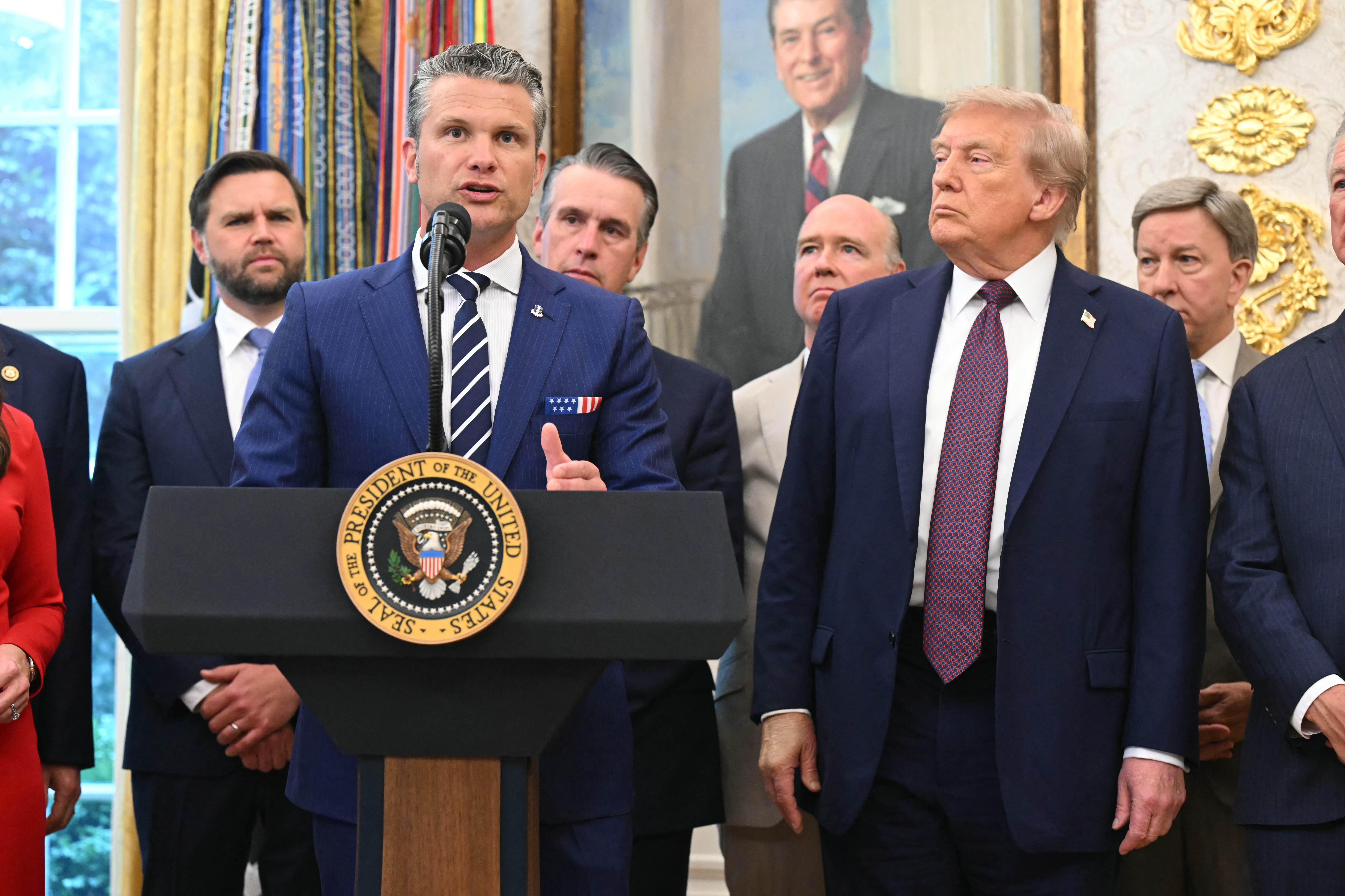 ¿Está usando Trump al nuevo “Departamento de Guerra” contra sus opositores?