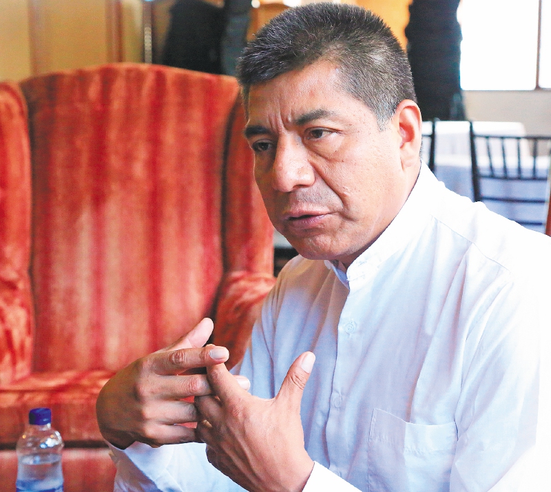 El canciller que enseña a Vivir Bien