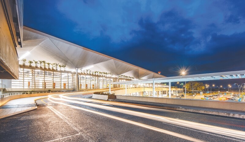 ¿Quién se quedará con el aeropuerto que sirve a Cali?