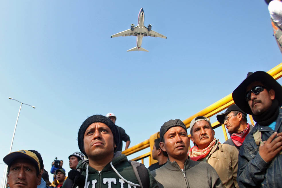 Maestros de México regresan a las protestas