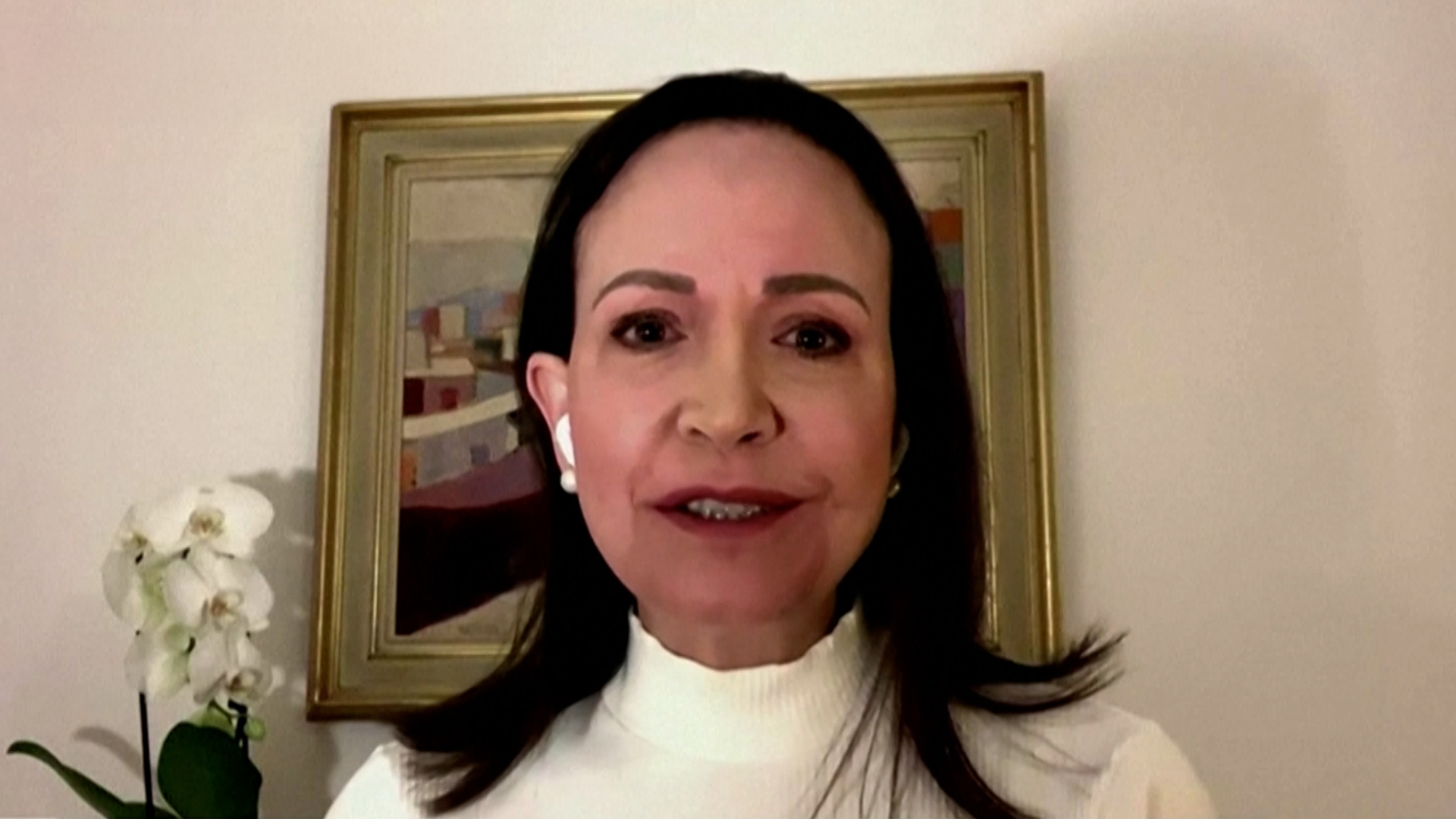 María Corina Machado promete regresar a Venezuela “lo antes posible”