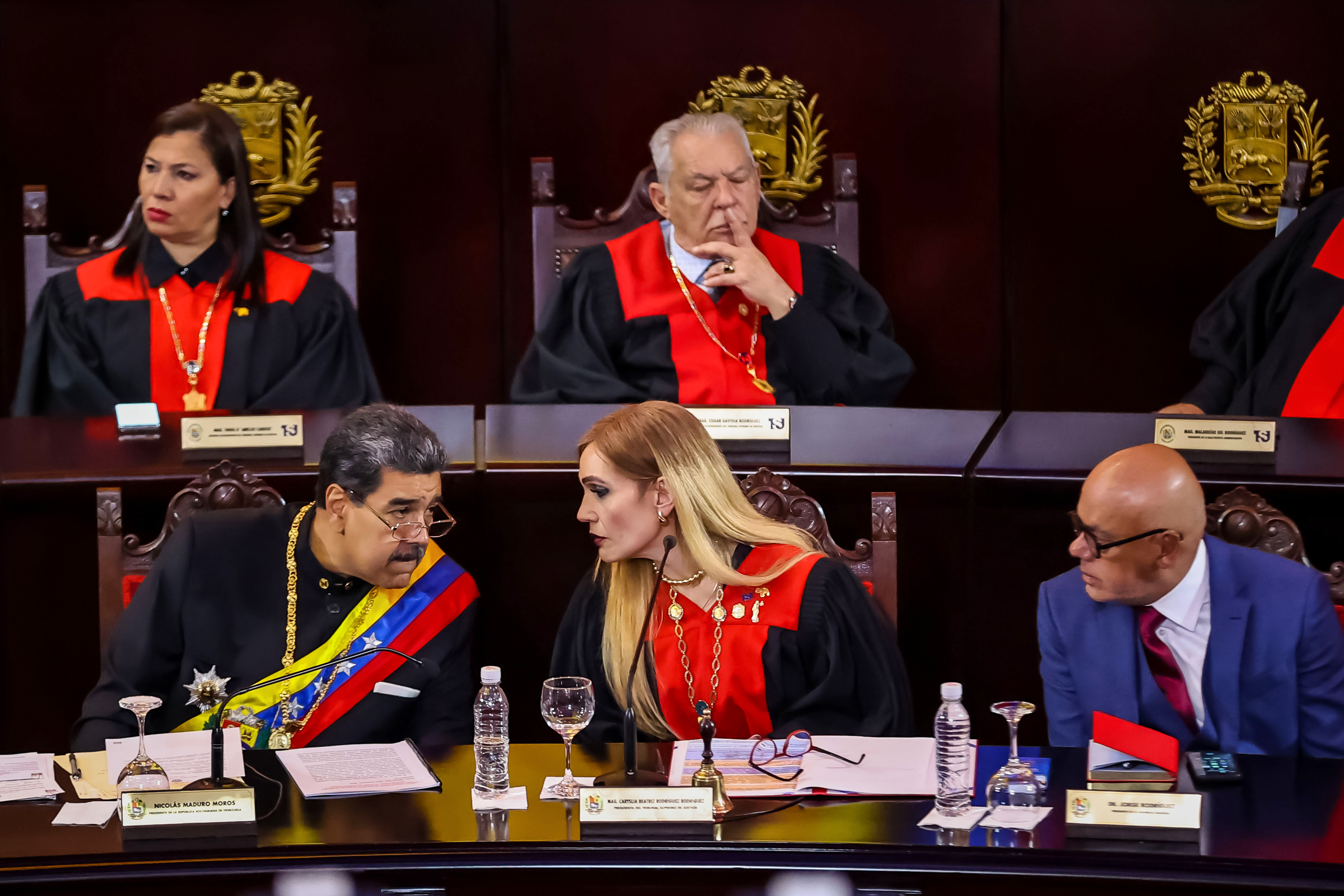 Venezuela: Asamblea Nacional inicia consultas para fijar el cronograma electoral