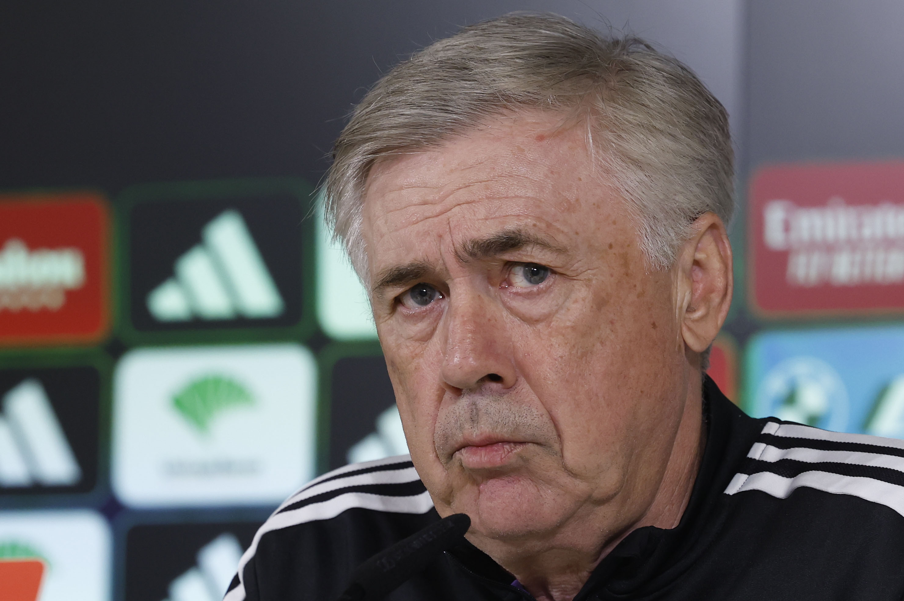 Ancelotti, denunciado en Fiscalía por acusaciones de racismo en defensa de Vinícius