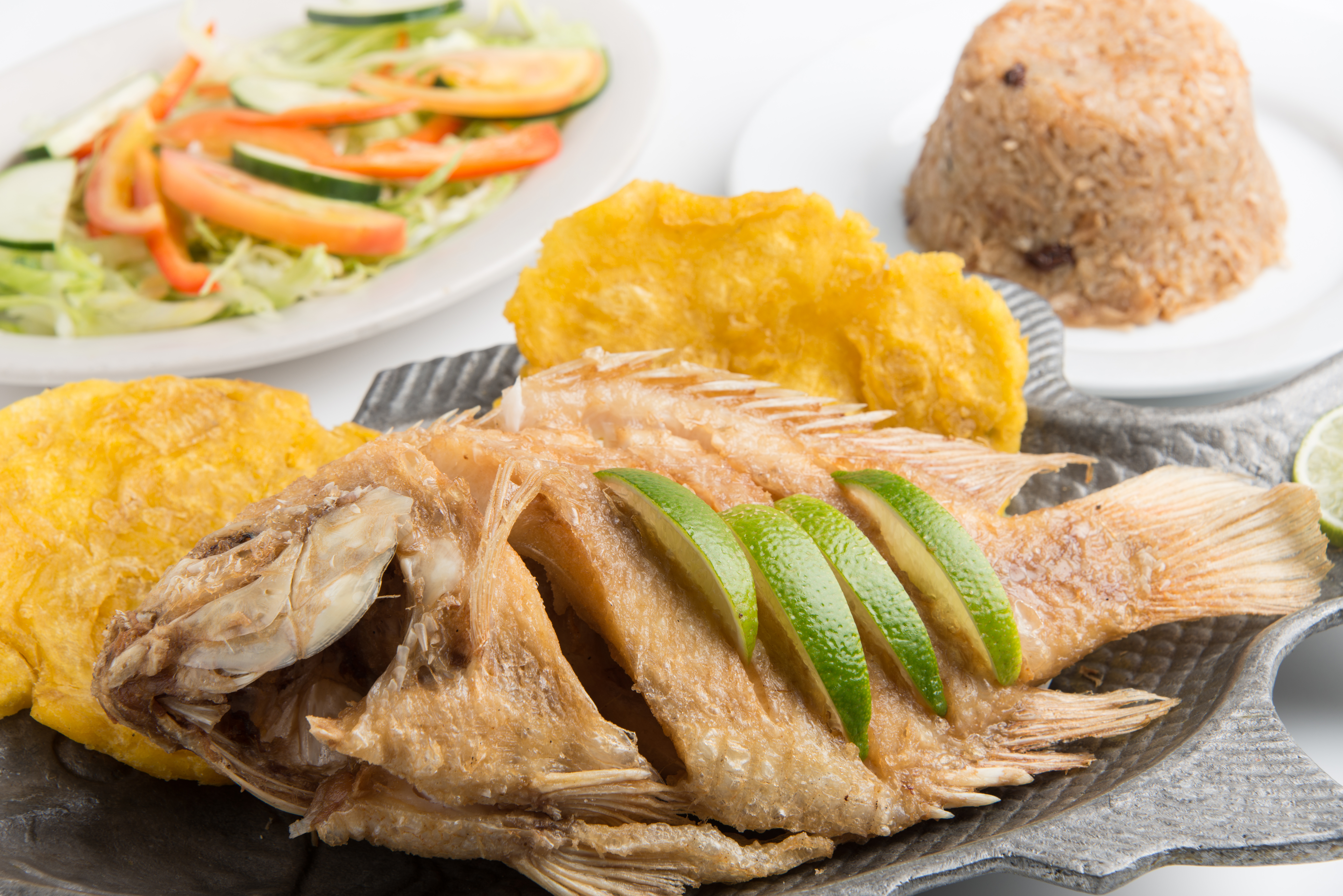 Mojarra frita, plato del Caribe