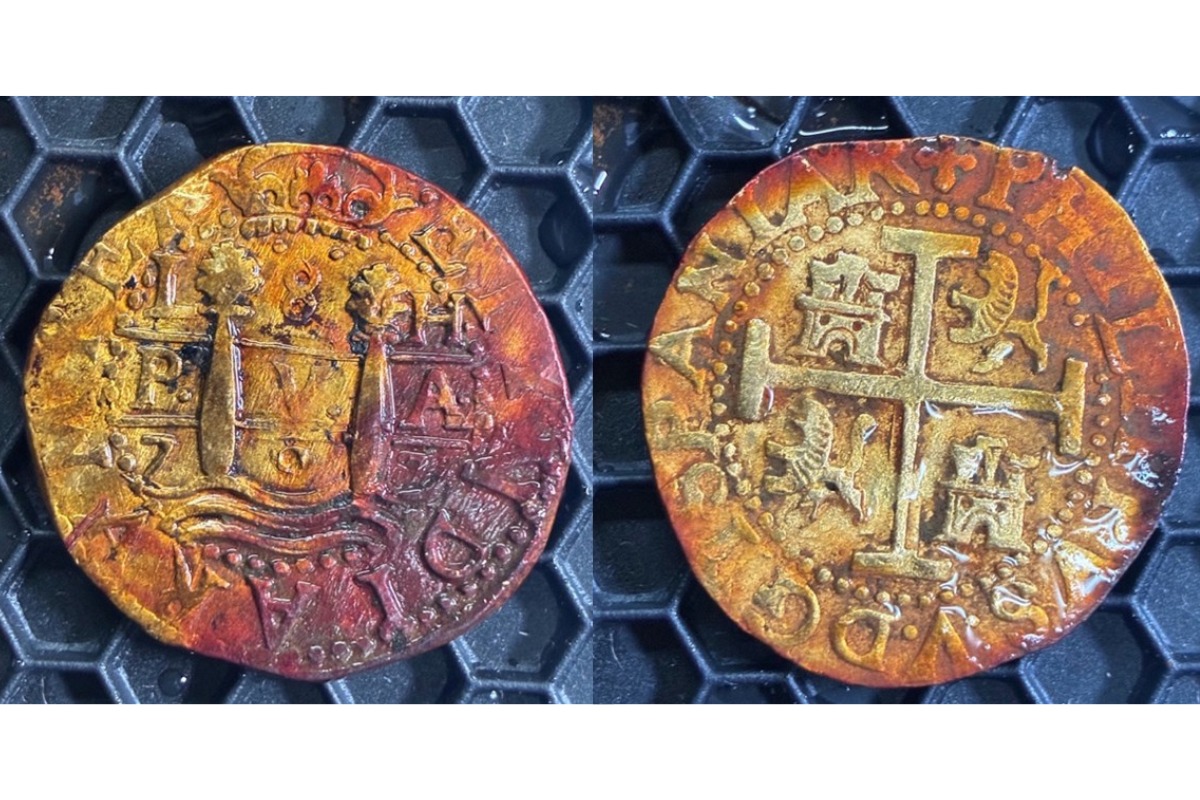 Macuquina acuñada en Lima de 1707, Rescatada del Galeón San José 2025.