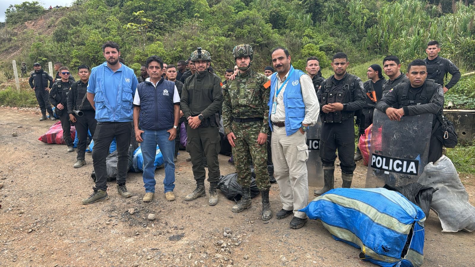 Los 29 uniformados retenidos en El Plateado (Cauca) ya fueron liberados