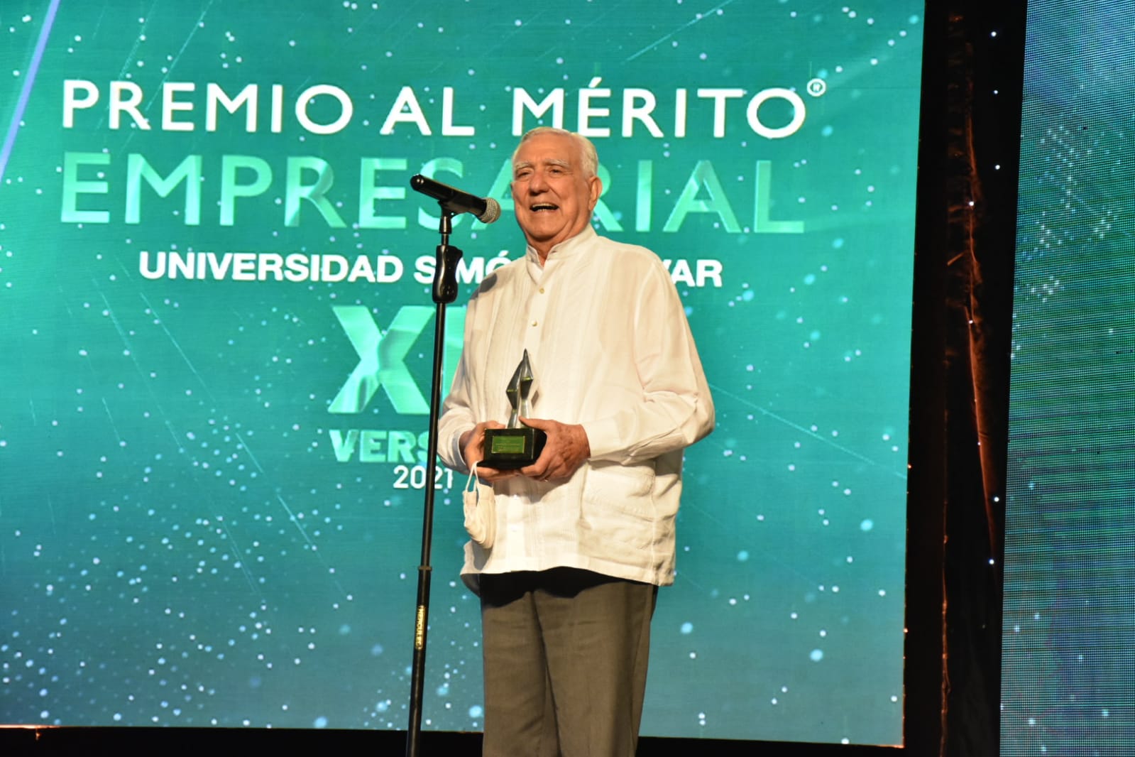 Roberto Gedeón Ghisays, elegido empresario benemérito 2021 del PME