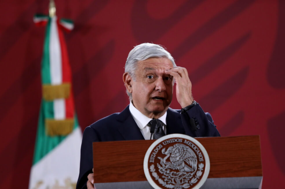 El “blindaje popular” de López Obrador en su primer año en México