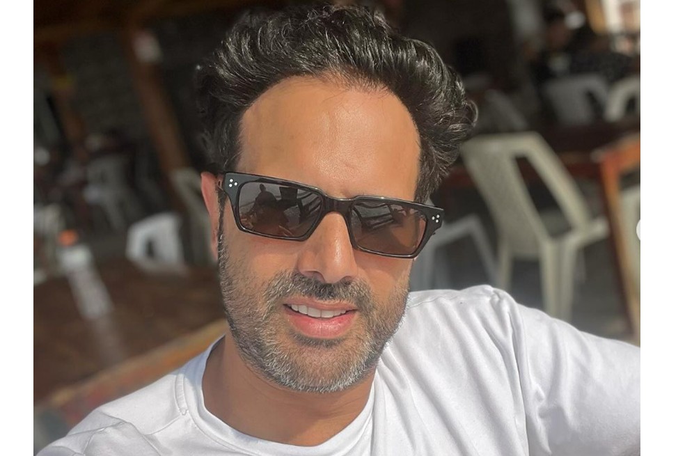 Alejandro Estrada se hizo curiosa cirugía por complejo físico: “era un problema”