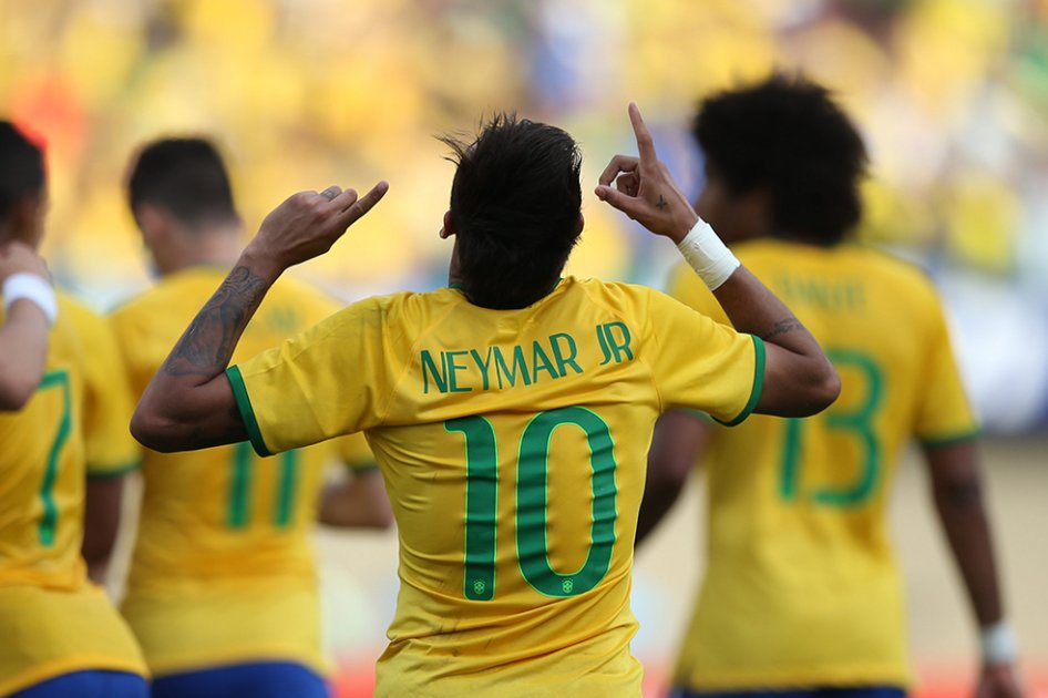 Brasil, guiado por Neymar, goleó a Panamá