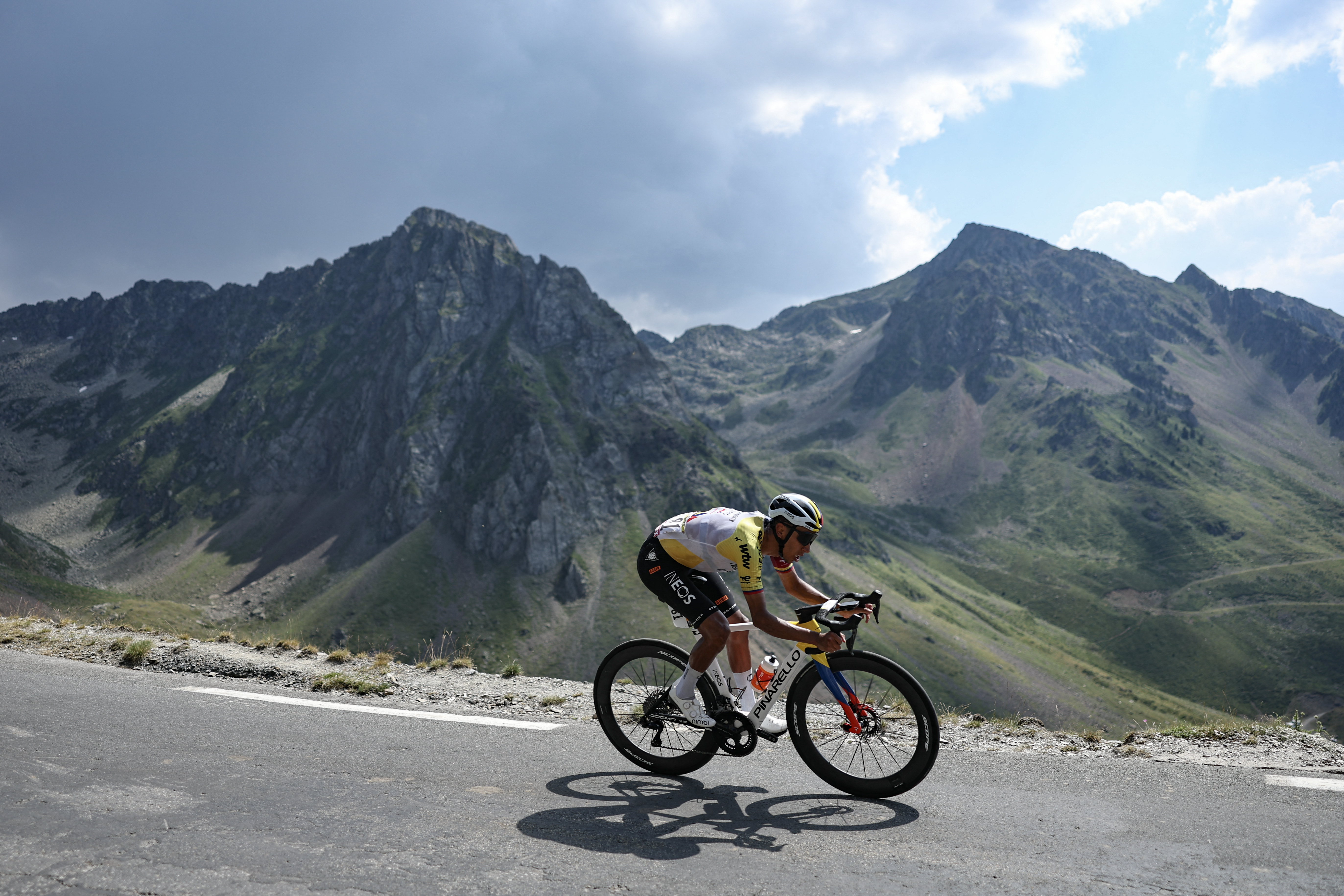 Tour de Francia 2026: Pogacar va por la historia y la montaña juzgará a los colombianos