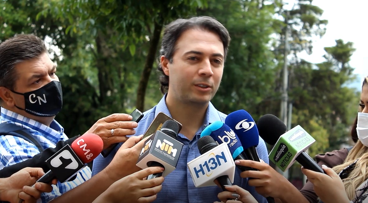 Quintero continuará como alcalde de Medellín: se cayó la revocatoria en su contra