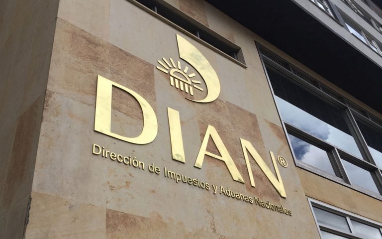 La DIAN endurece controles de facturación en restaurantes, bares y discotecas