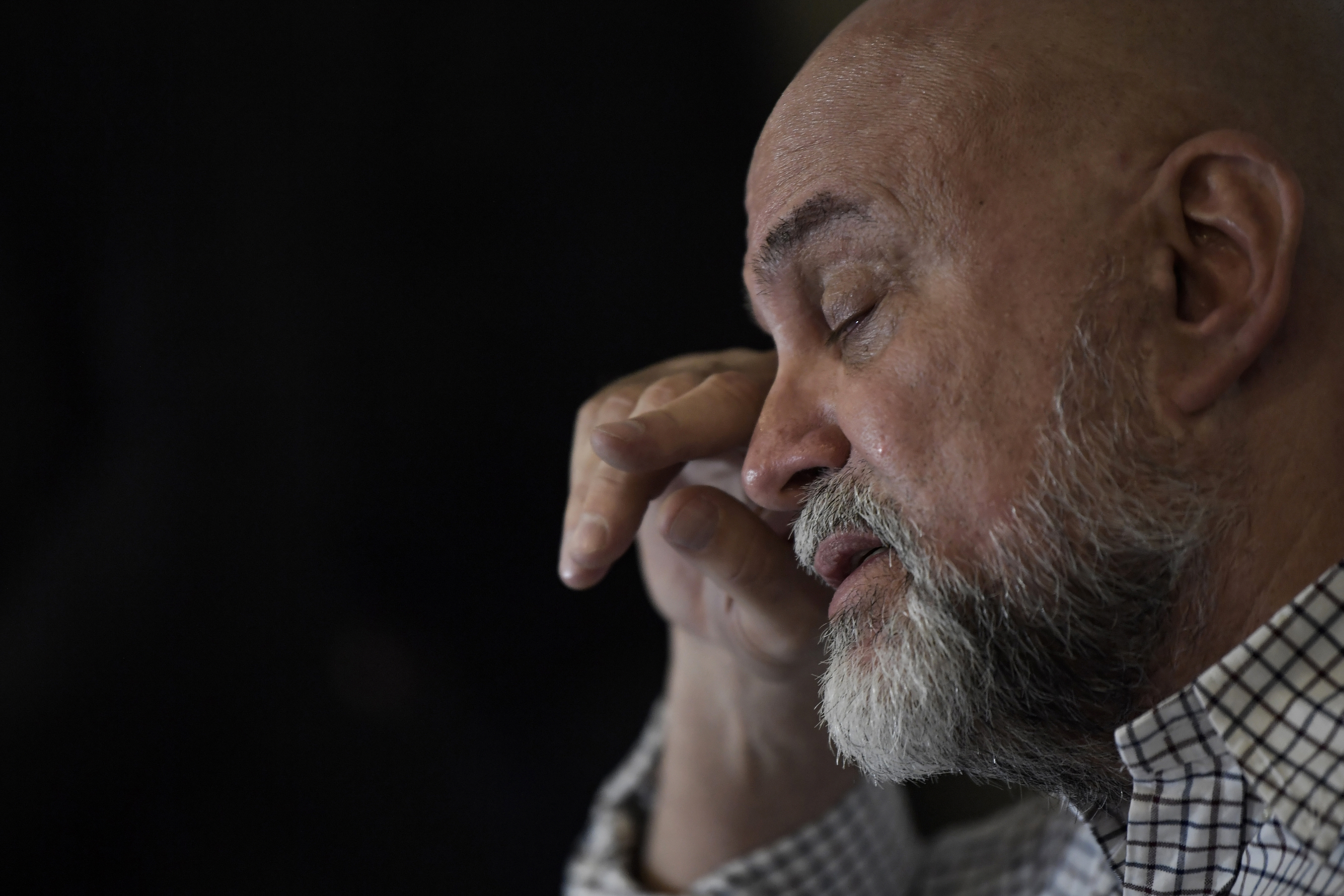 Durante su primera declaración a los medios tras quedar en libertad
