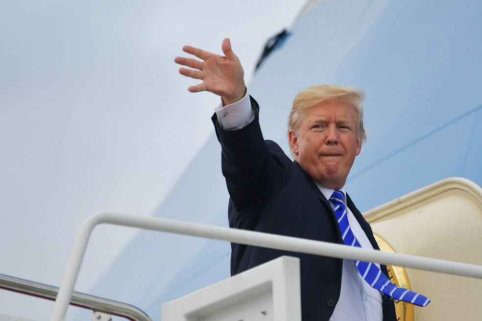 Trump viajará a Puerto Rico una semana después del paso de María