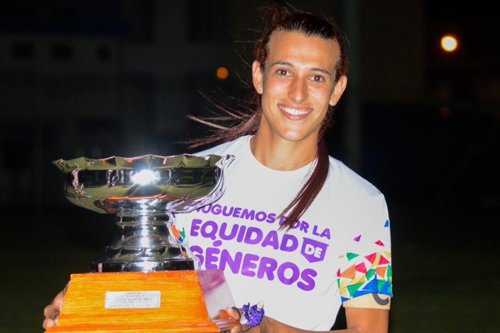 Mara Gómez y su sueño de poner en tránsito al mundo del fútbol