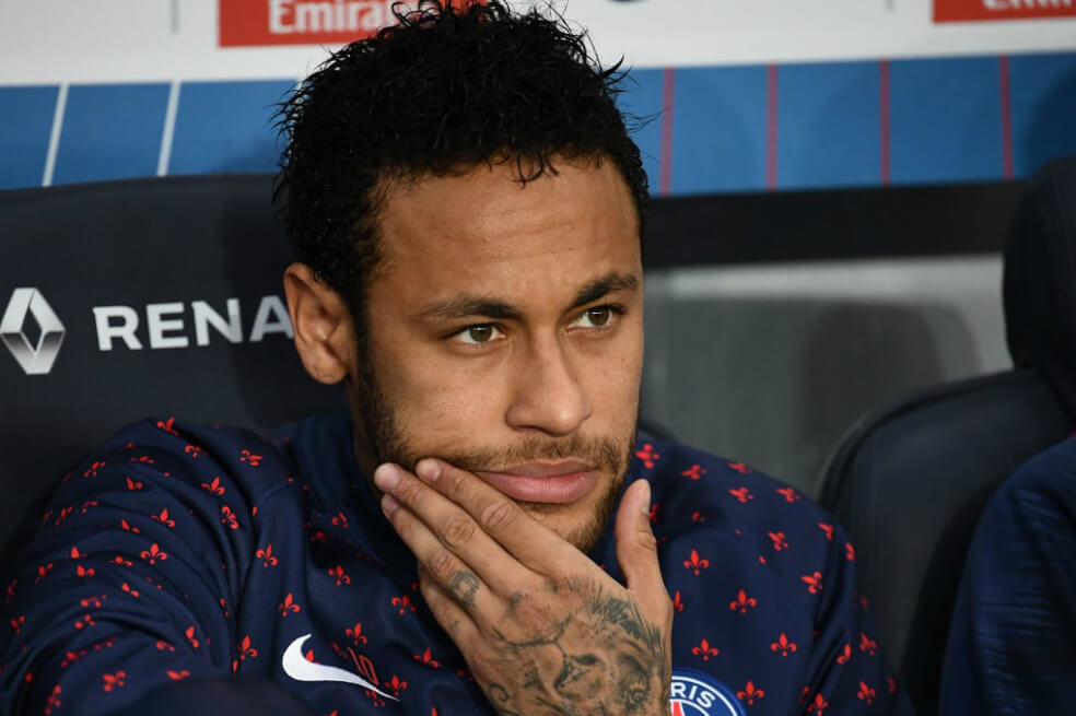 Neymar, suspendido tres partidos en Francia por agresión a un aficionado