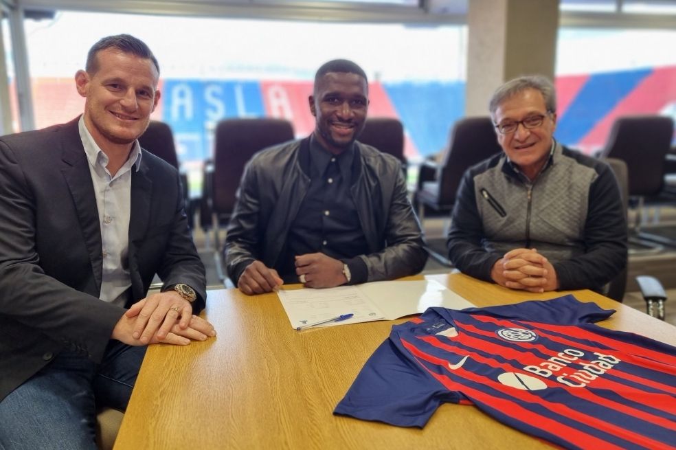Cristian Zapata jugará en San Lorenzo de Argentina