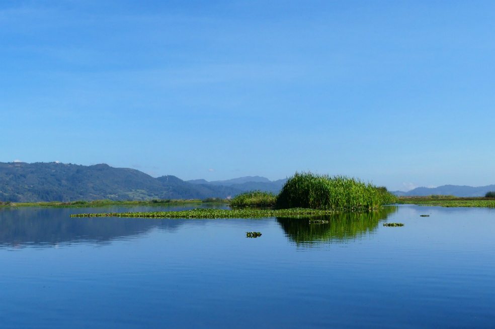 CAR Cundinamarca firma acuerdo con Israel para recuperar la Laguna de Fúquene