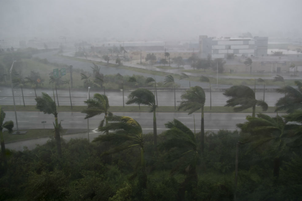 Con gran fuerza Irma impacta en Cayos de Florida