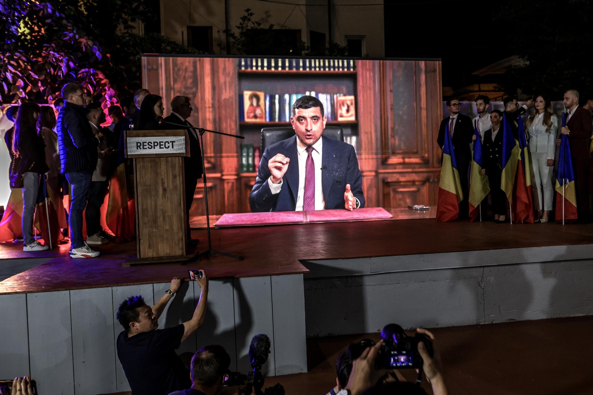La ultraderecha lidera en la primera vuelta de las presidenciales de Rumania