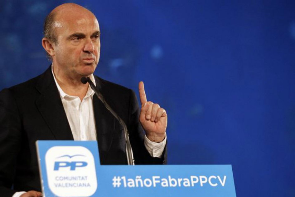 Ministro de Economía asegura que España «está dejando atrás la recesión»