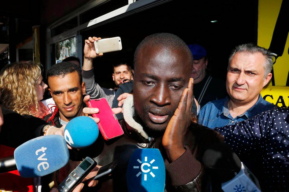 Lotería española de Navidad recae en un inmigrante rescatado en el mar