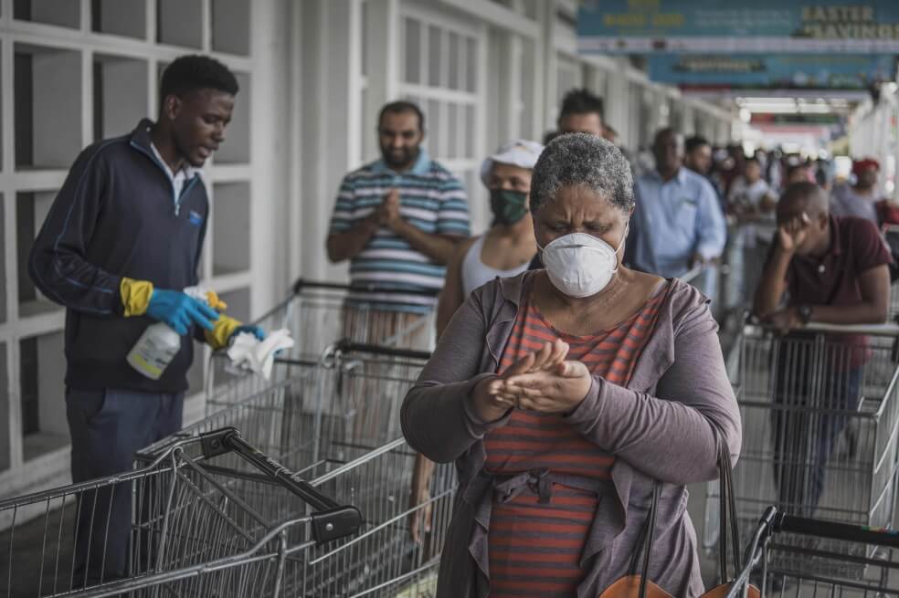 África empieza a decretar toques de queda y confinamientos contra el nuevo coronavirus